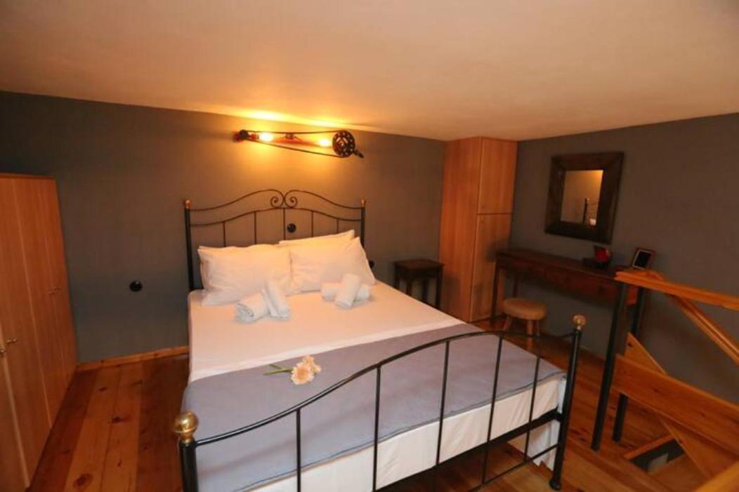Lignum Apartment แอร์มูโปลี ภายนอก รูปภาพ